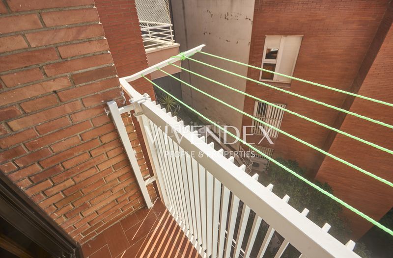 Foto 5d4115ea-c410-4b26-b17a-2b4f09bec019. Pis amb calefacció a Centre Esplugues de Llobregat