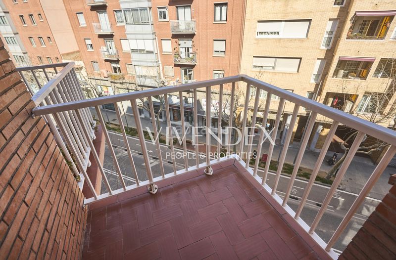 Foto 78ccc9ed-e45f-421a-9b2d-5e562a8319e2. Pis amb calefacció a Centre Esplugues de Llobregat