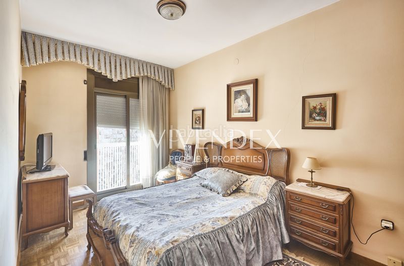 Foto c8ebb53f-6feb-4600-b718-5bd4a973844d. Pis amb calefacció a Centre Esplugues de Llobregat