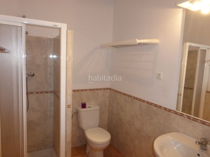 Foto 76ee66ba-9e4e-452e-8f29-30dd2ac5b7be. Edifici a Mestral Reus