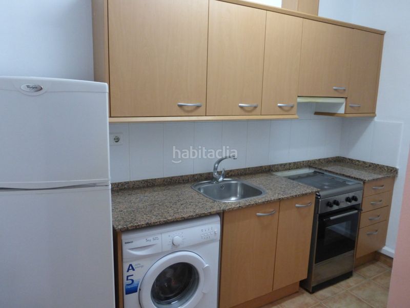 Foto cecb0300-96ce-4126-89db-32bdc661eeb1. Edificio in Mestral Reus