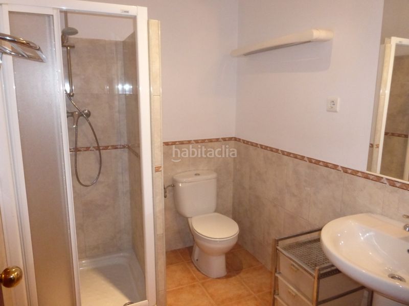 Foto d4e48b45-c7d2-417d-9051-caf3b413e5d1. Edifici a Mestral Reus