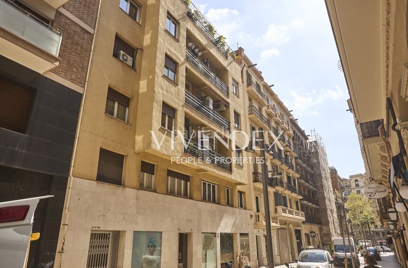 Foto e01f4514-7d83-40ec-9db5-e06602f1469d. Pis amb calefacció a Sant Gervasi - Galvany Barcelona