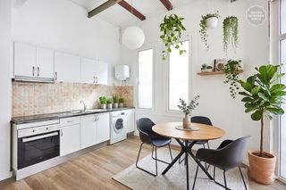 Flat  Carrer del treball 21. Oportunidad en hospitalet