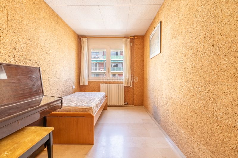 Foto 1df2990c-2f53-4f8b-b858-44d443bc8dc8. Pis amb calefacció aparcament a Mestral Reus