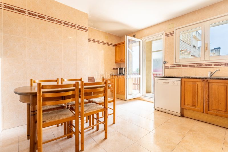 Foto 5d9b58e7-0682-409b-b1cf-bec15557339f. Pis amb calefacció aparcament a Mestral Reus