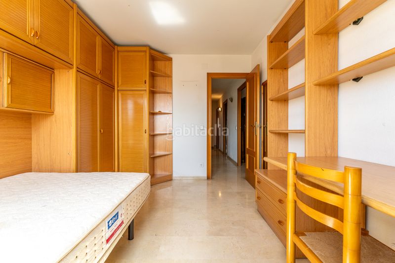 Foto baf002e4-084f-4487-baeb-d8bd0c81bbe7. Pis amb calefacció aparcament a Mestral Reus