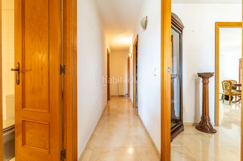 Foto c350d853-415a-451e-88d9-aee3bcd39e9f. Pis amb calefacció aparcament a Mestral Reus