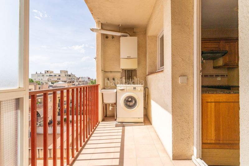 Foto e608ecc0-cafd-45c6-b28f-6f1ff357c6d7. Pis amb calefacció aparcament a Mestral Reus