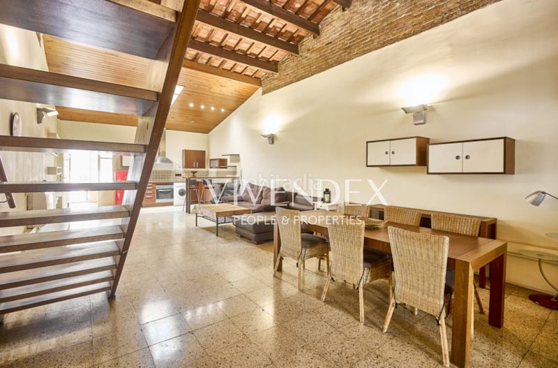 Foto 0db334cc-3b45-48a4-a0a0-1dfdaa128829. Casa adossada amb aparcament a Sant Andreu de Palomar Barcelona