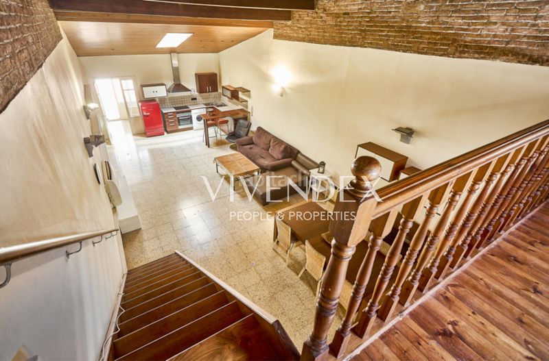 Foto 4caf2360-0b9e-4b06-b551-d444841a0809. Casa adossada amb aparcament a Sant Andreu de Palomar Barcelona