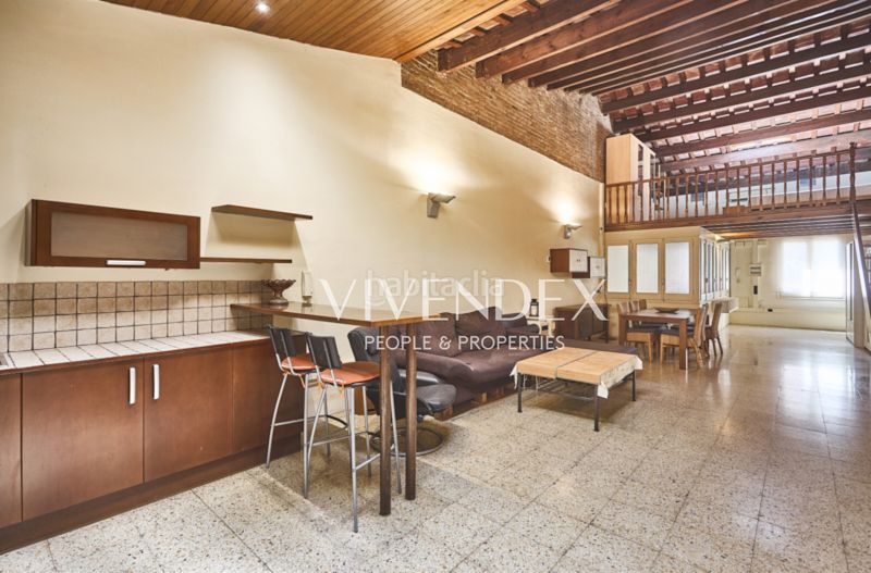 Foto c6682edf-feda-47b6-b5d1-7ae63f10aacb. Casa adossada amb aparcament a Sant Andreu de Palomar Barcelona