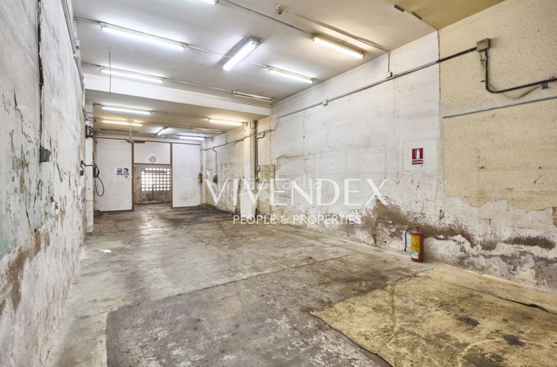 Foto e0485ce5-1f54-45b5-935f-d9c2c1521d1d. Casa adossada amb aparcament a Sant Andreu de Palomar Barcelona