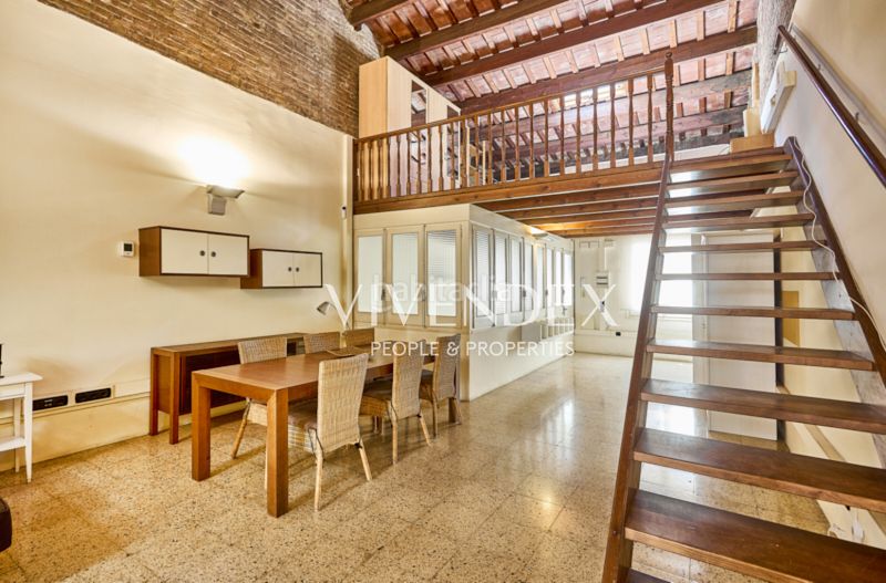 Foto e872d151-b8c6-4927-833a-a2cbe0166b09. Casa adossada amb aparcament a Sant Andreu de Palomar Barcelona