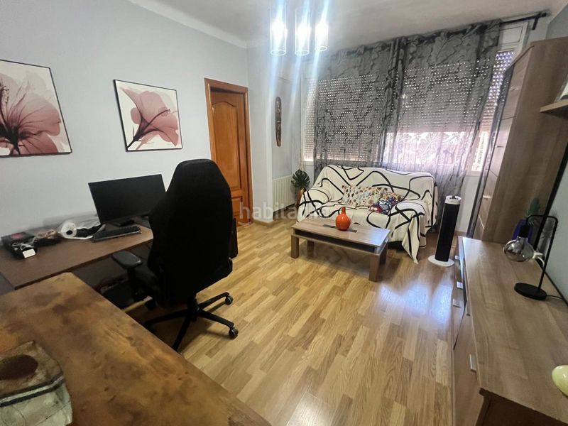 Foto 35eb4190-f5a3-48a9-8fdb-890ba002ae16. Edificio  ideal para inversores en venta en Barcelona