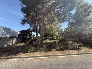 Landgut in Urbanitzacions de Llevant. Terreno en boscos de tarragona  monnars