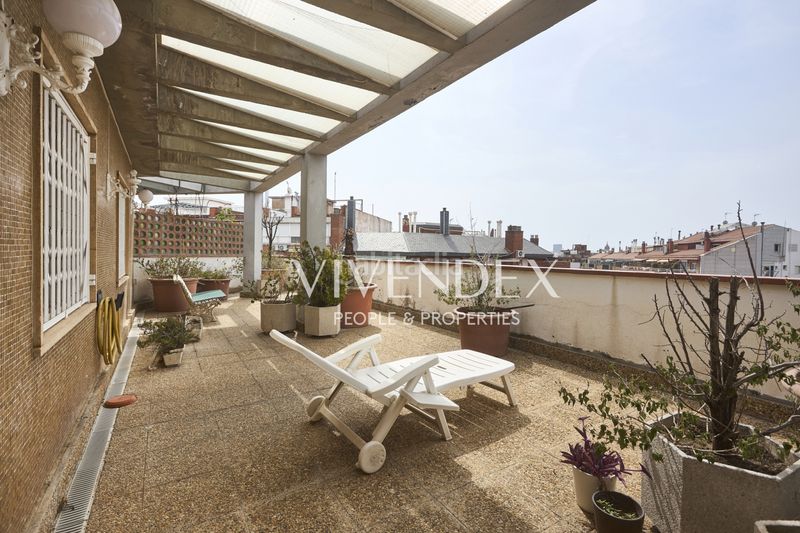 Foto 157cc457-50a4-44aa-8b0a-5639d5d1d4fd. Àtic amb calefacció a Fort Pienc Barcelona