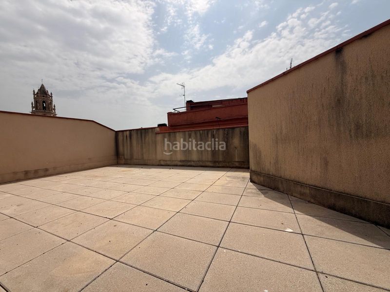 Foto 25e0e5cd-23f4-4cbc-b98f-71f70ae90df2. Piso ático exclusivo con terraza privada de 30 m aprox. y opción de parking en el centro goza del mejor estilo de vida urbano e en Reus