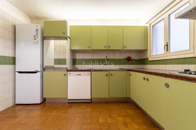 Foto 68d4b9a6-5493-498a-bda4-45e07e8f854e. Flat with heating parking in Mestral Reus