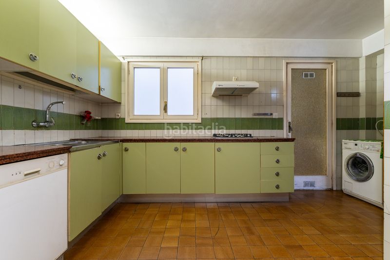 Foto a10e474b-33f2-4394-a645-6806e86942e5. Flat with heating parking in Mestral Reus