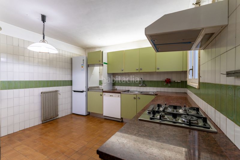 Foto df060739-e19e-42ab-9c92-40ba33adc141. Flat with heating parking in Mestral Reus