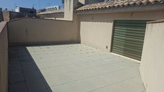 Flat  Reus - carrer purissima concepcio. Ático acogedor con terraza privada de 20 m y opción de parking e