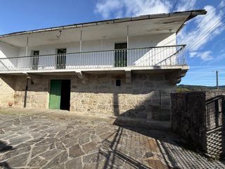 Bauernhof in Corgo (O). Casa tradicional para dar forma a tu proyecto / o corgo