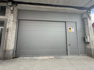 Locale commerciale  Rúa serra de outes. Local - taller con zona auxiliar | rúa serra de outes, lugo