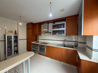 Pis  Rúa pomar 20. Exclusiva vivienda de 4 dormitorios en rúa pomar, lugo