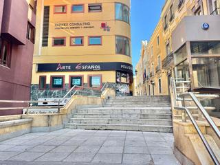 Local Comercial en Calle felipe checa 1