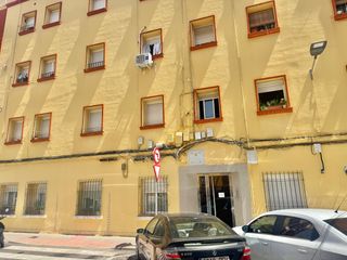 Appartement  Calle lucas vázquez ayllón 1. Gran piso a tres minutos andando del centro
