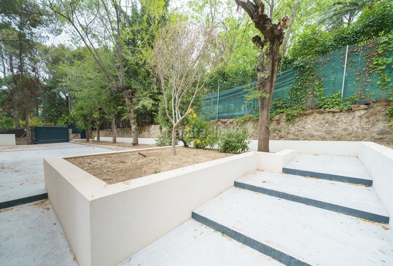 Foto 87bdea66-a21f-432e-8d9e-3d1949edbd37. Chalet espectacular villa independiente en las marias en Torrelodones