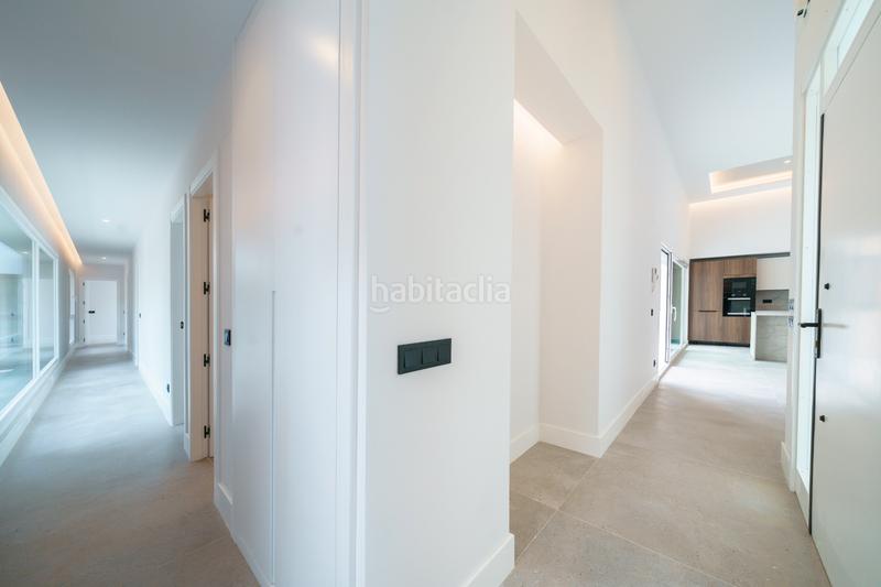 Foto a6ee30c0-3f88-4986-aca9-3c3ea497d641. Chalet espectacular villa independiente en las marias en Torrelodones