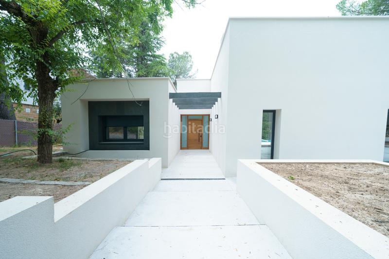 Foto c451d401-888a-43e4-9dad-b029316162af. Chalet espectacular villa independiente en las marias en Torrelodones