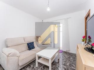 Appartamento in La Florida. Oportunidad única! piso reformado con patio y luz natural