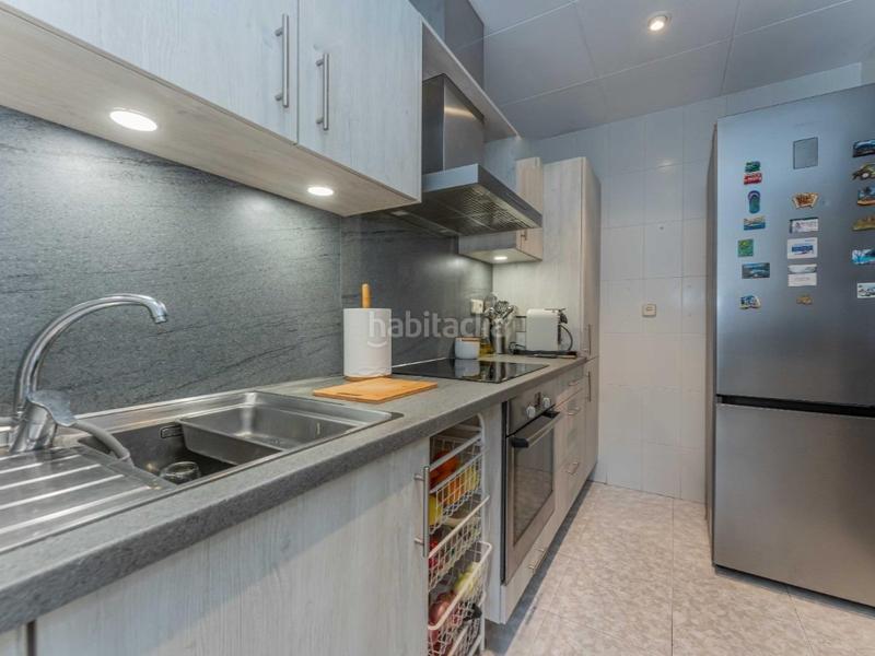 Foto 6eefe51a-592a-4fd5-8d2c-2a30b854a52c. Maison avec chauffage parking dans Pubilla Cases Hospitalet de Llobregat (L´)