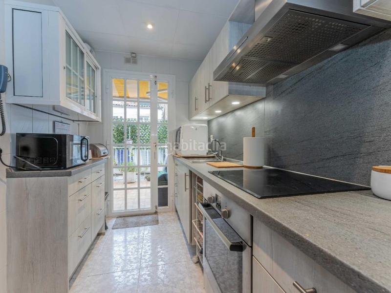 Foto b5c753a3-1f77-4cd8-96e0-ab6dae1276ba. Maison avec chauffage parking dans Pubilla Cases Hospitalet de Llobregat (L´)