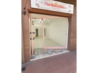 Local Comercial  Calle moli. Local para entrar