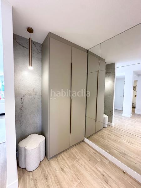 Foto 547892c3-eab6-40d9-9b9b-93b872fd68d8. Dachwohnung in calle isabel de valois 3v in Puerto Banús Marbella