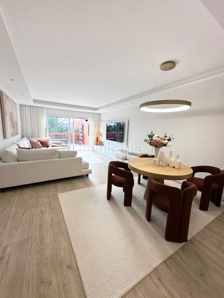 Foto 78849853-7369-48df-add1-1a78c22b5c39. Dachwohnung in calle isabel de valois 3v in Puerto Banús Marbella