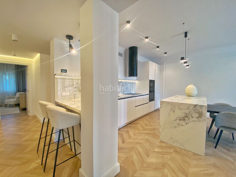 Foto 22e4d0bb-8616-4515-a586-f65016933f15. Apartament a n-340 7 a El Velerín Estepona