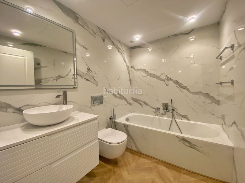 Foto e8286e01-77aa-44a2-9e7a-fba54c237625. Apartament a n-340 7 a El Velerín Estepona
