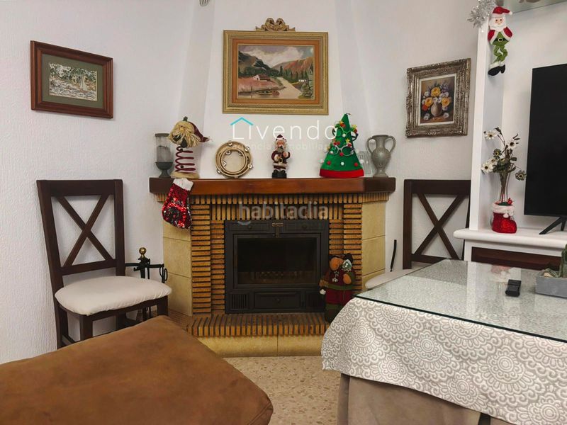 Foto e9e219db-e256-49f8-93f5-372b90648d1f. Casa adossada a Alcalá de los Gazules