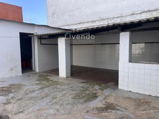 Casa a Núcleo urbano. Casa en venta en chiclana, zona santa ana