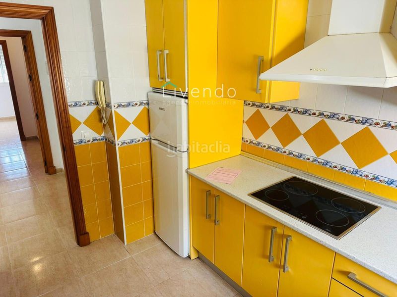 Foto 43a7ac0b-407d-4061-9f2b-2de4b9dd0f9c. Pis a La Banda - Campo de Fútbol Chiclana de la Frontera