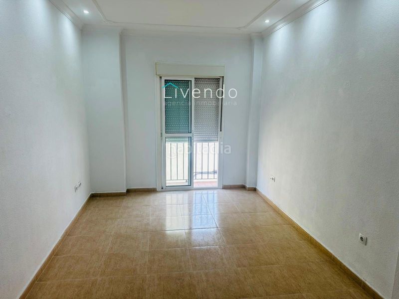 Foto 66e03f51-16e3-4fe1-b1af-beadfcb65d28. Pis a La Banda - Campo de Fútbol Chiclana de la Frontera