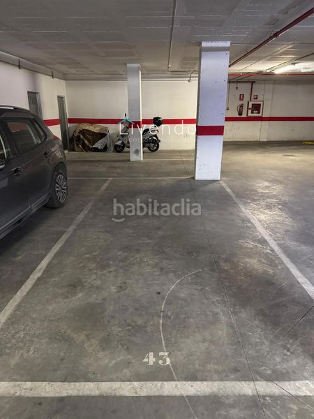 Foto 47209b6b-8729-4d33-9283-bb2e4a266071. Aparcament cotxe a Barriada de Andalucía - Ardila San Fernando