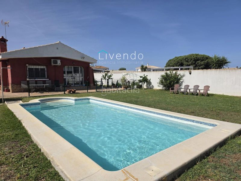 Foto 7b321219-e513-4511-a918-309020b70ebd. Xalet amb piscina a Las Lagunas - Campano Chiclana de la Frontera
