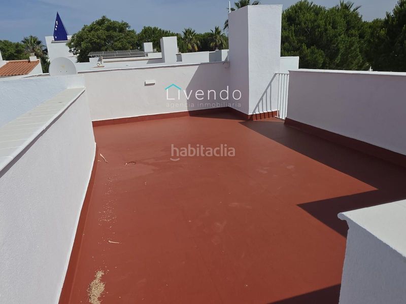 Foto 63ed3965-feae-44d3-8752-783429b5f0b4. Casa adossada amb aparcament piscina a Novo Sancti Petri Chiclana de la Frontera