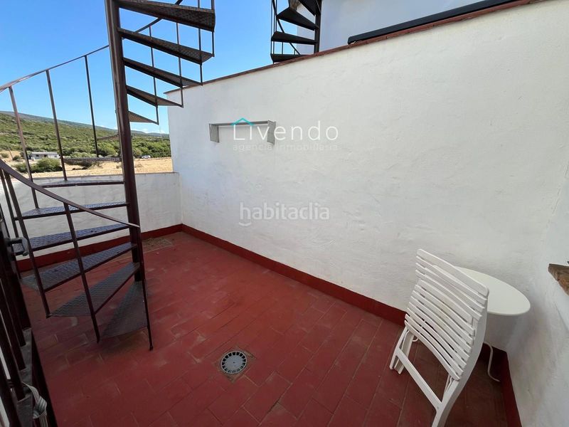 Foto 5470a322-b959-4e50-9fde-fa2fd3630357. Casa adossada amb piscina a Benalup